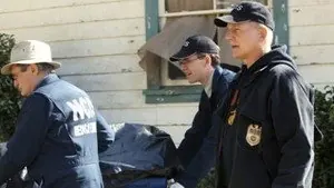 Морская полиция: Спецотдел 10 сезон 22 серия — кадр